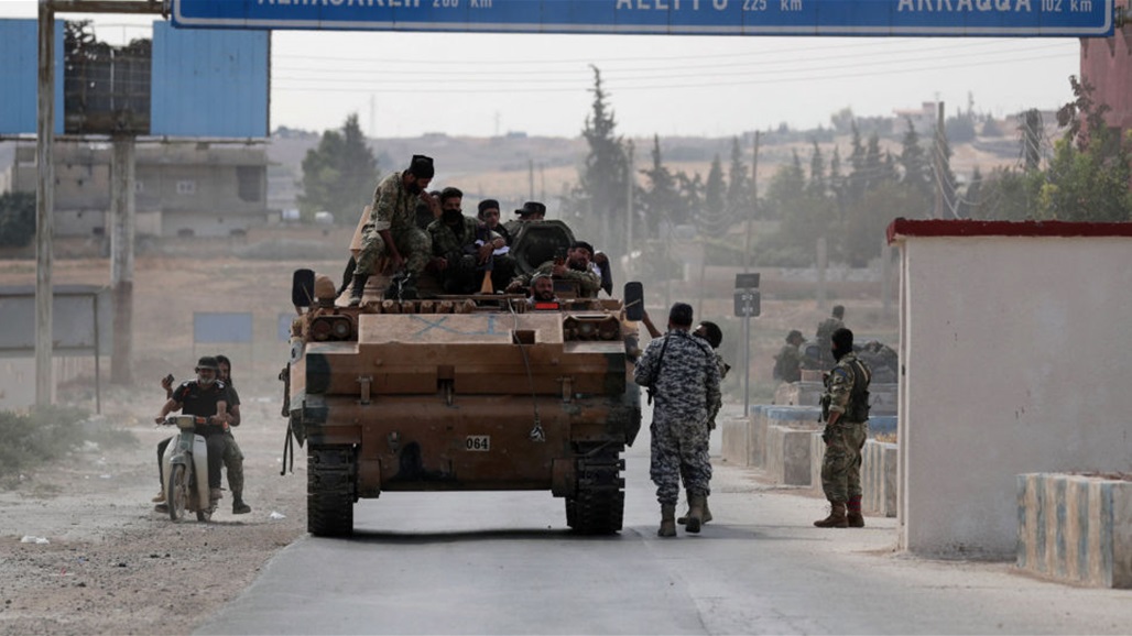 تركيا تبدأ بترحيل مقاتلي "داعش" المحتجزين إلى بلدانهم الأصلية