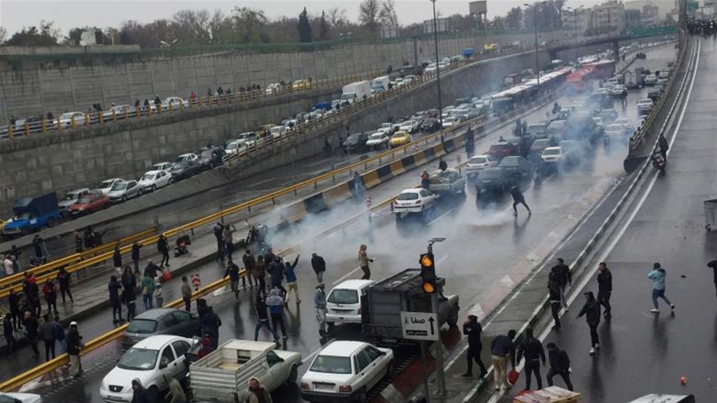 تقارير: سقوط أربعة قتلى خلال الاحتجاجات الإيرانية