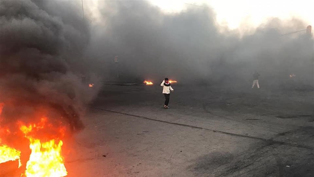قطع الطرق والجسور في كربلاء والنجف والديوانية "صور"