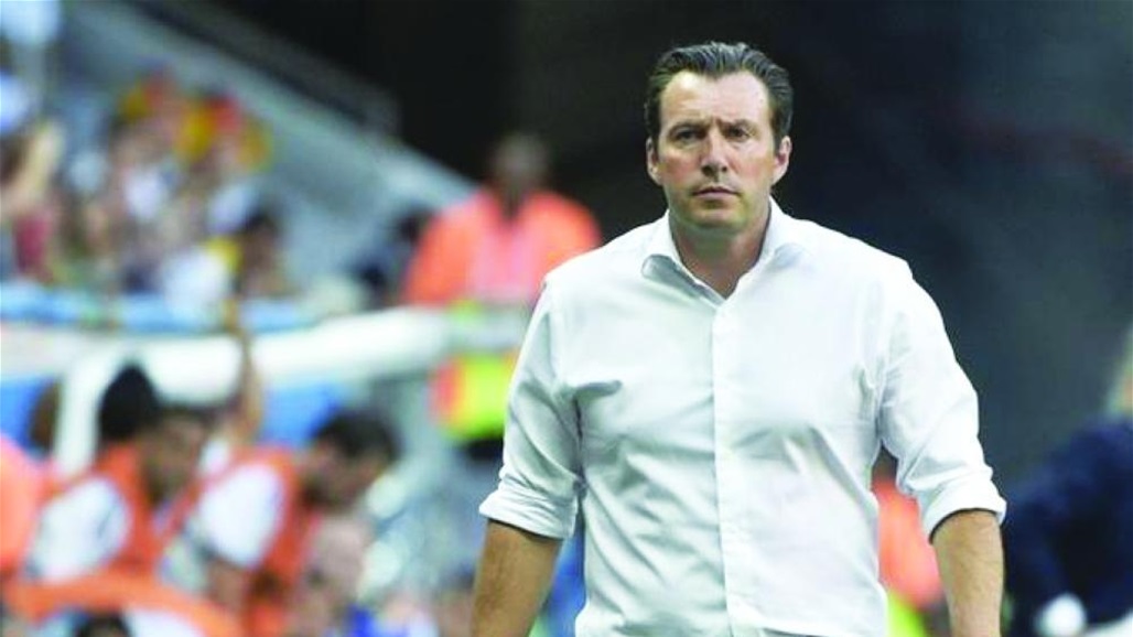 الاتحاد الإيراني يفسخ عقده مع مدرب المنتخب