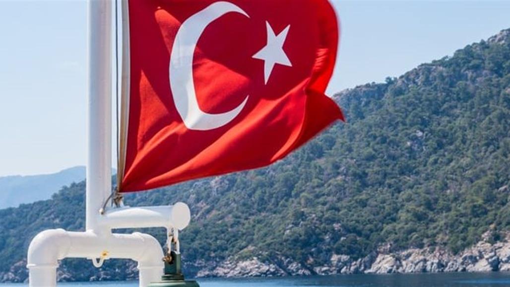 خمس فضائيات تركية توقف بثها وتسرح العاملين بسبب أزمات اقتصادية