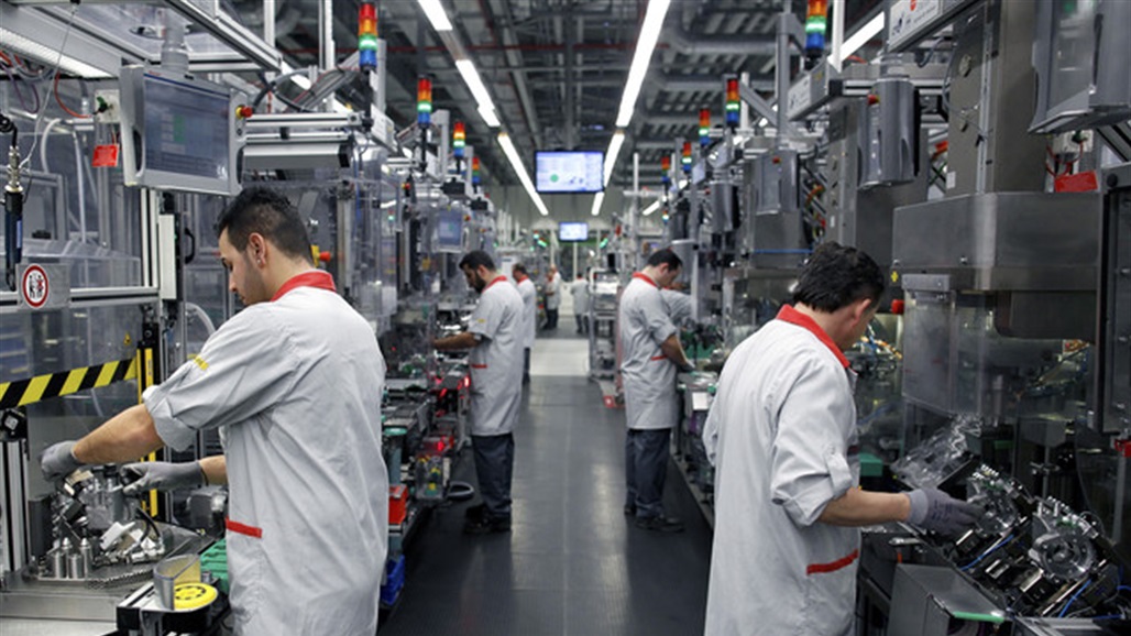 العطار: ضرورة تطبيق سياسة ناجحة تضمن لعاملي المصانع حقوقهم