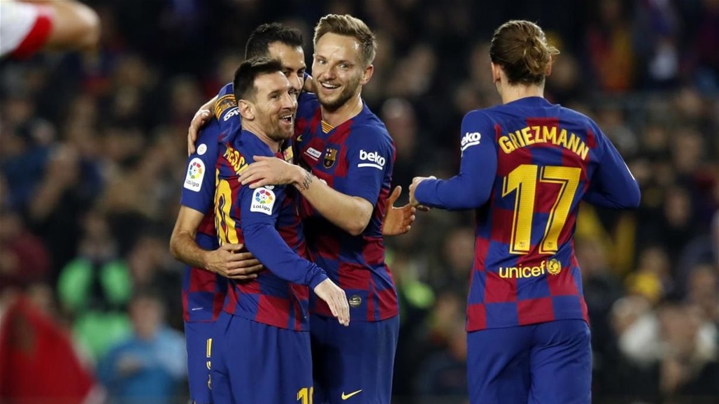 التشكيل الرسمي لبرشلونة أمام آلافيس في الليغا