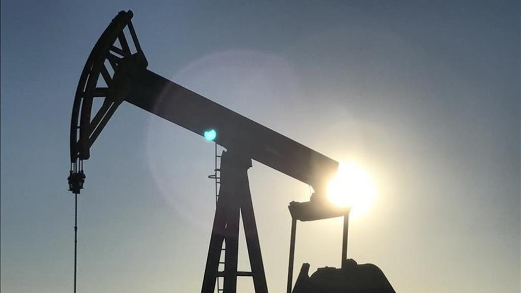   أسعار النفط تهبط لكن تتماسك قرب أعلى مستوى في ثلاثة أشهر 