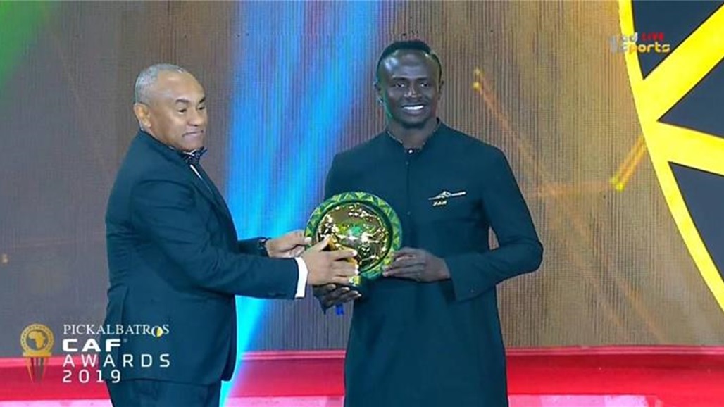 ماني يحصد جائزة افضل لاعب في افريقيا 2019
