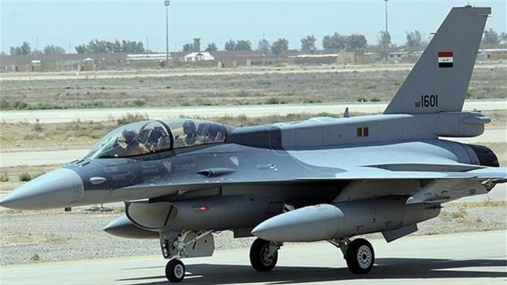 طائرات F_16 العراقية تدمر معسكر تدريب لداعش في جبال حمرين