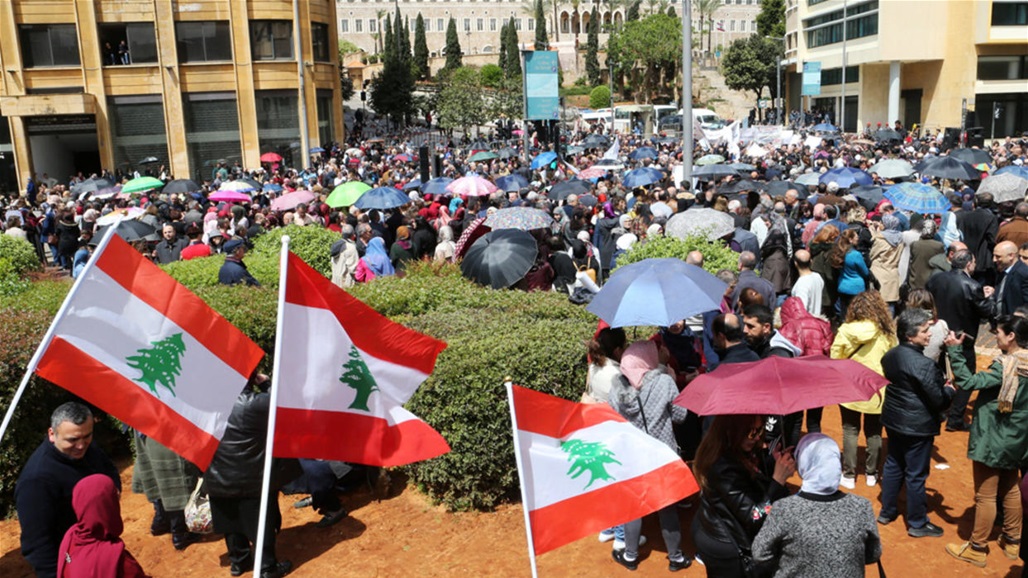 بيروت.. اشتداد المواجهات وسط العاصمة وتأهب لعناصر الجيش