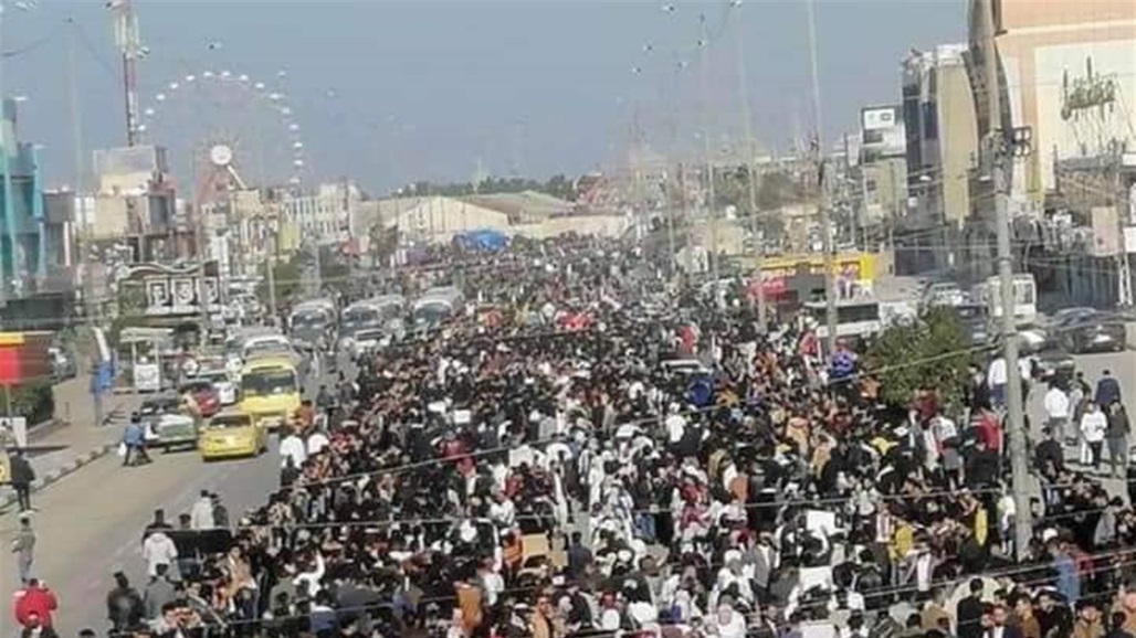  حقوق الانسان: استشهاد ١٢ متظاهرا في بغداد وذي قار واصابة ٢٣٠ آخرين 