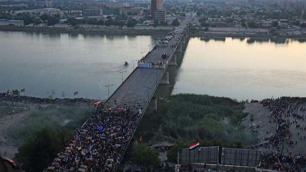 مصدر: أصحاب القبعات الزرق يحاولون السيطرة على جسر الجمهورية في بغداد