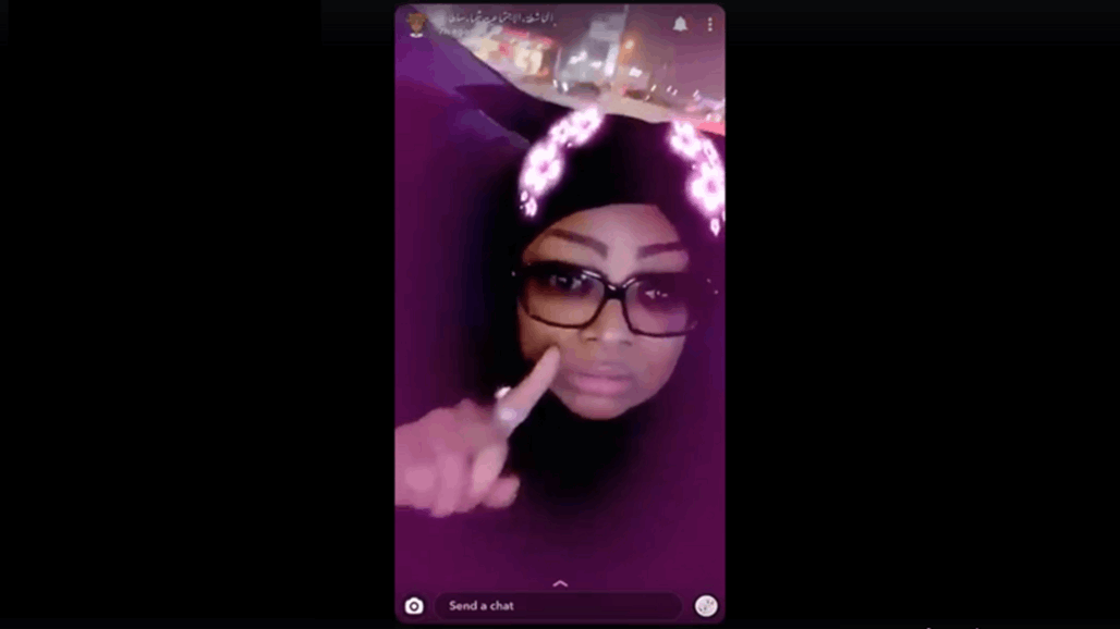 بالفيديو: سعودية تثير الجدل بالحديث عن إنشاء "بارات" في مكة