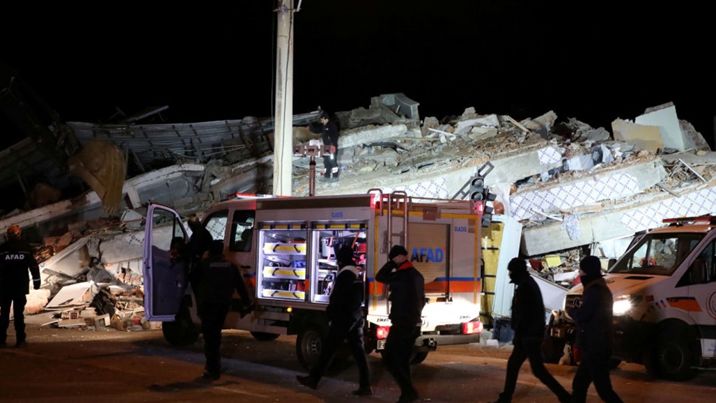 زلزال بقوة 5.2 يضرب غربي تركيا
