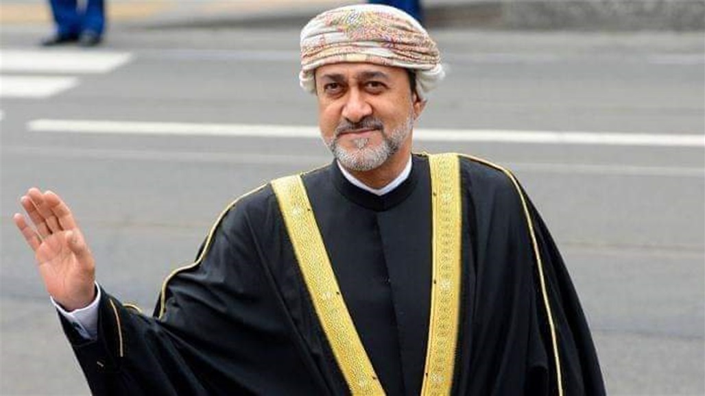 سلطان عمان يأمر بتغيير نشيدها الوطني وعلمها