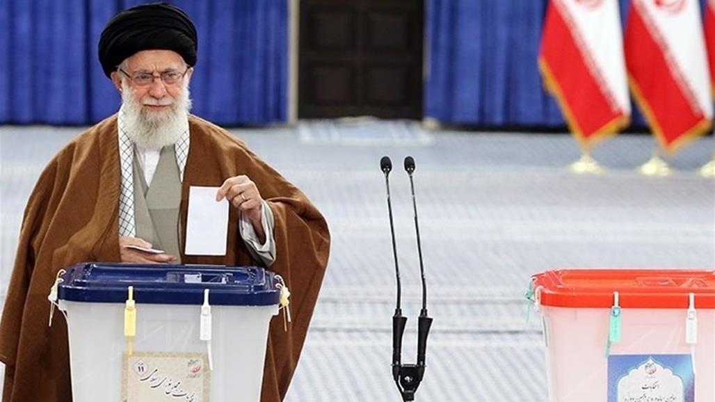 الايرانيون ينتخبون اليوم برلمانا جديدا وخامنئي يعده "عيدا وطنيا" 