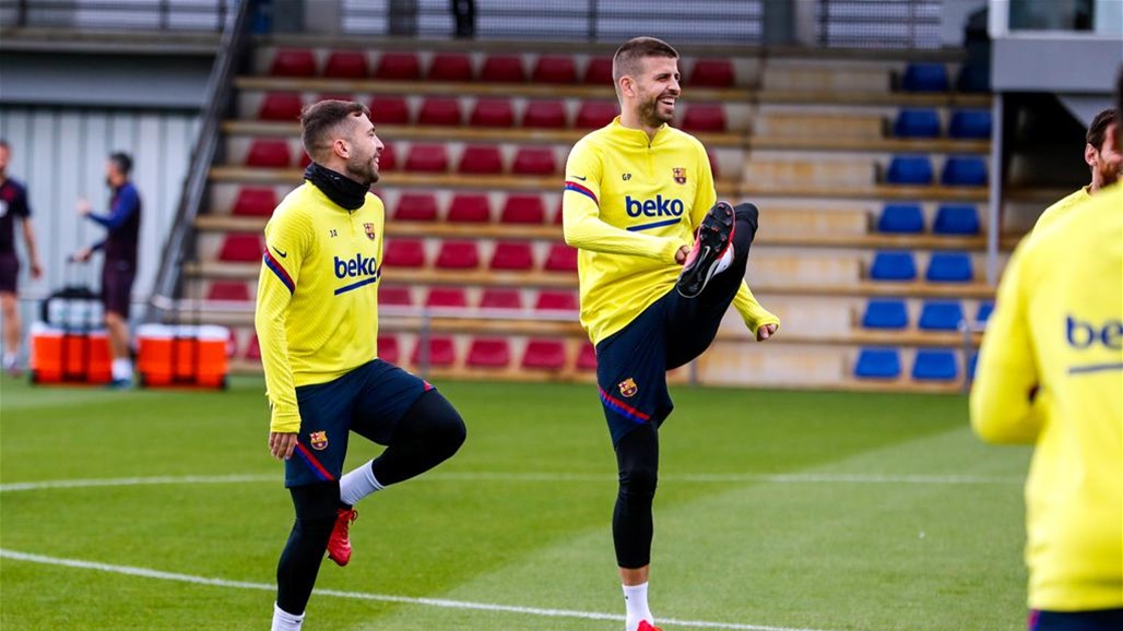 قائمة برشلونة لموقعة الكلاسيكو.. البا يتلقى التصريح الطبي ويلتحق بالبارسا