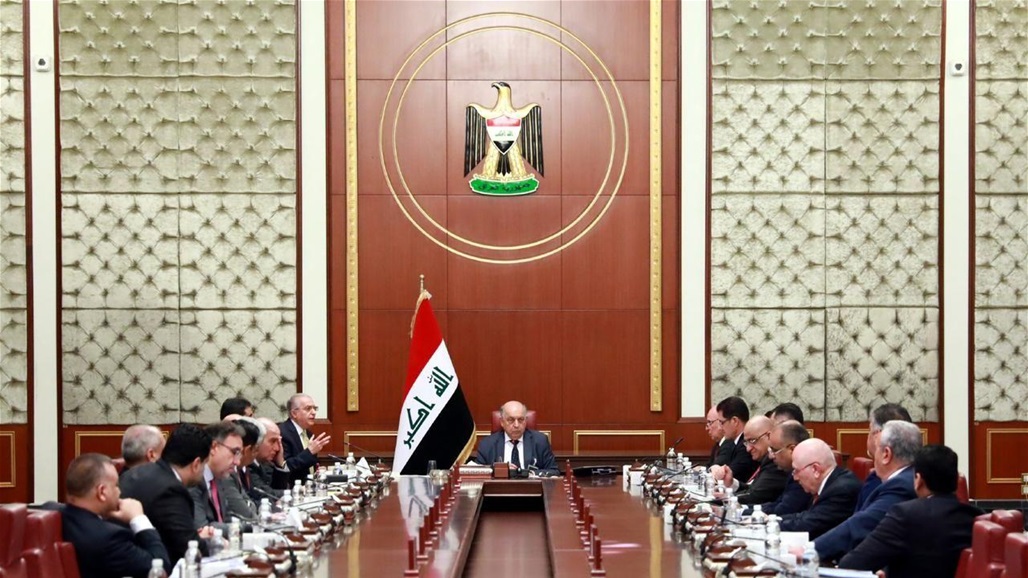 مجلس الوزراء يدعو الى تجنب السفر خارج العراق والتنقل بين المحافظات