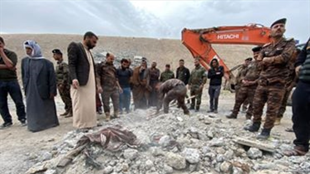 الحشد الشعبي ينشر صوراً لانتشال ضحايا القصف الأمريكي أمس
