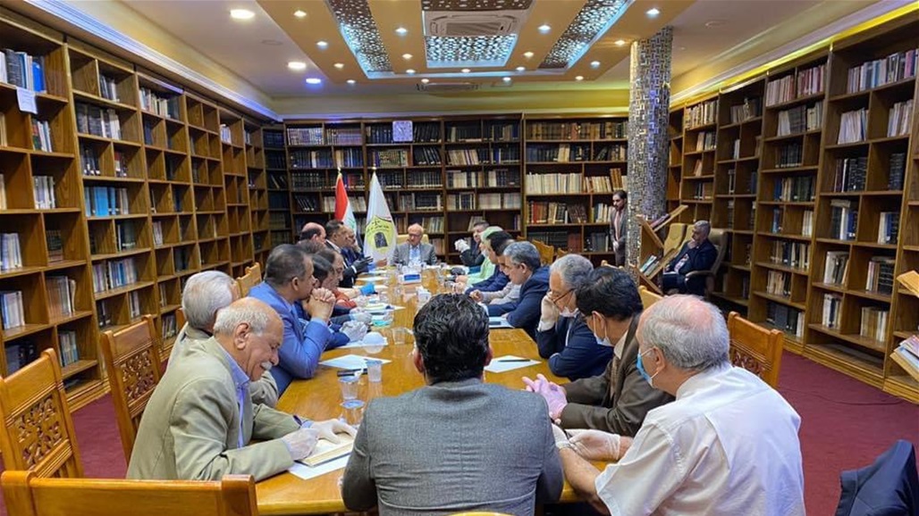 نقابات واتحادات مهنية ترفض "اساءة" وزير الصحة بحق اطباء وصيادلة العراق