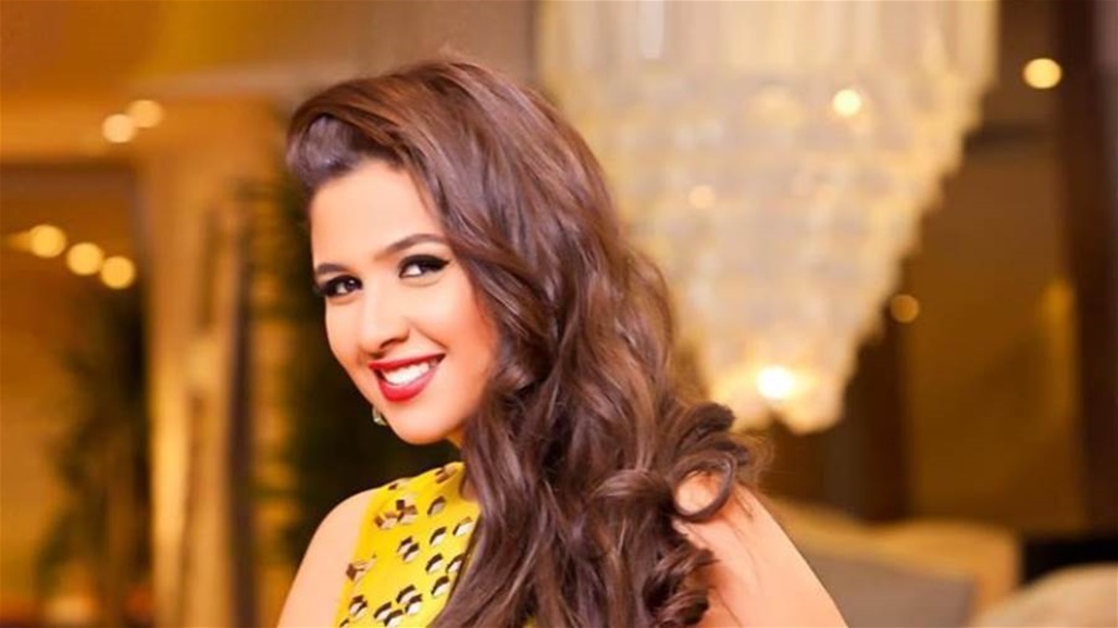 رسمياً.. ياسمين عبد العزيز تعلن زواجها