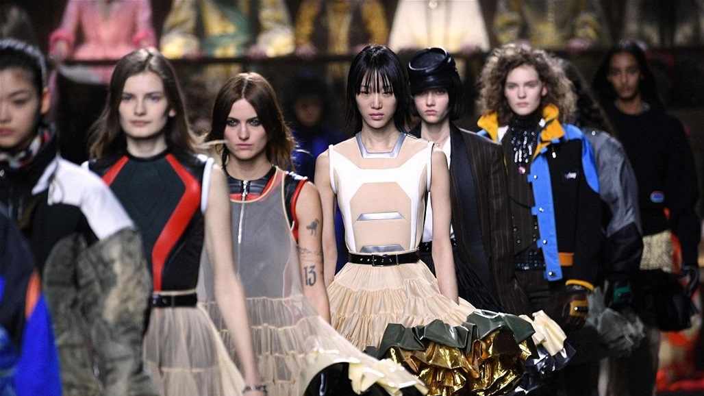 موضة قديمة تبرز مجدّداًّ... شاهدي الصور