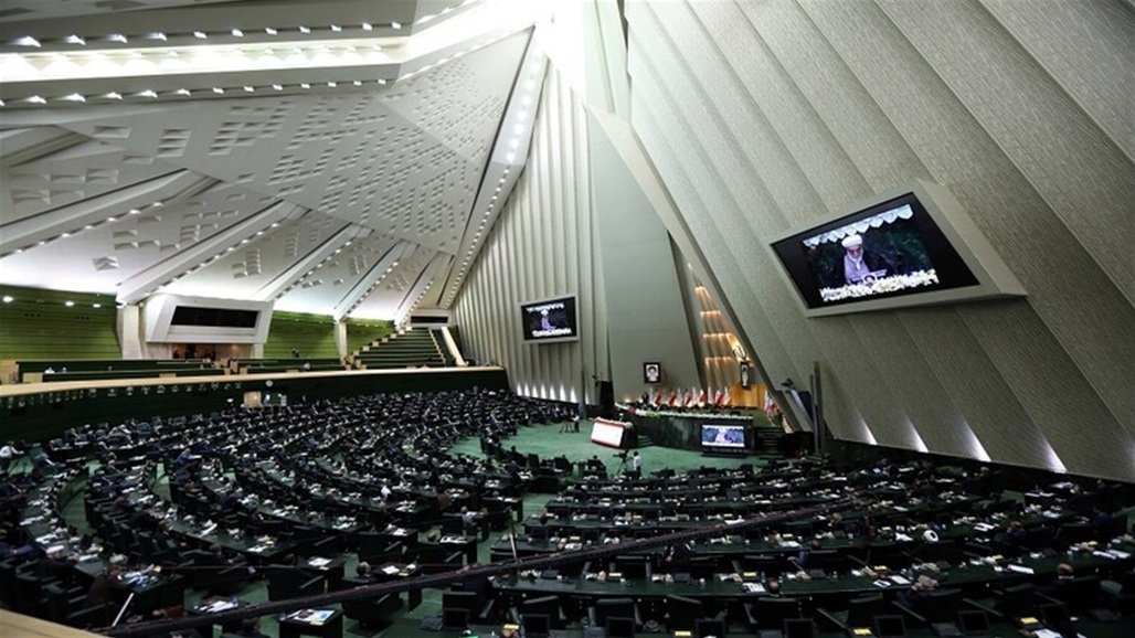 قاليباف رئيسا للبرلمان الإيراني خلفا للاريجاني