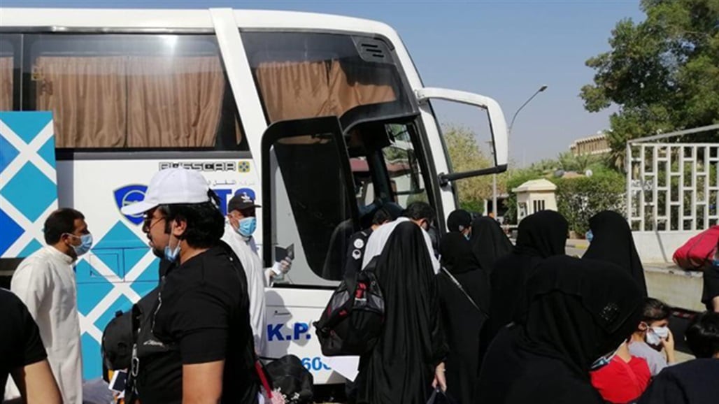 الخارجية: تسيير رحلة برية لإعادة 33 عراقياً عالقاً في الكويت