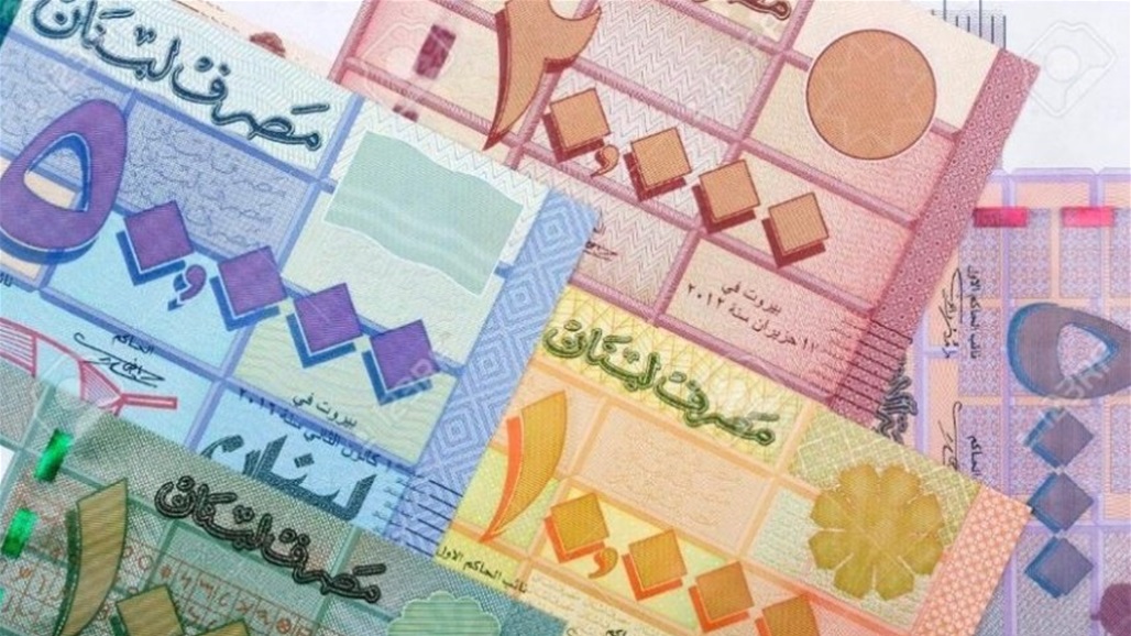 الدولار يتراجع مقابل الليرة اللبنانية وعون يحذر من لعبة سياسية