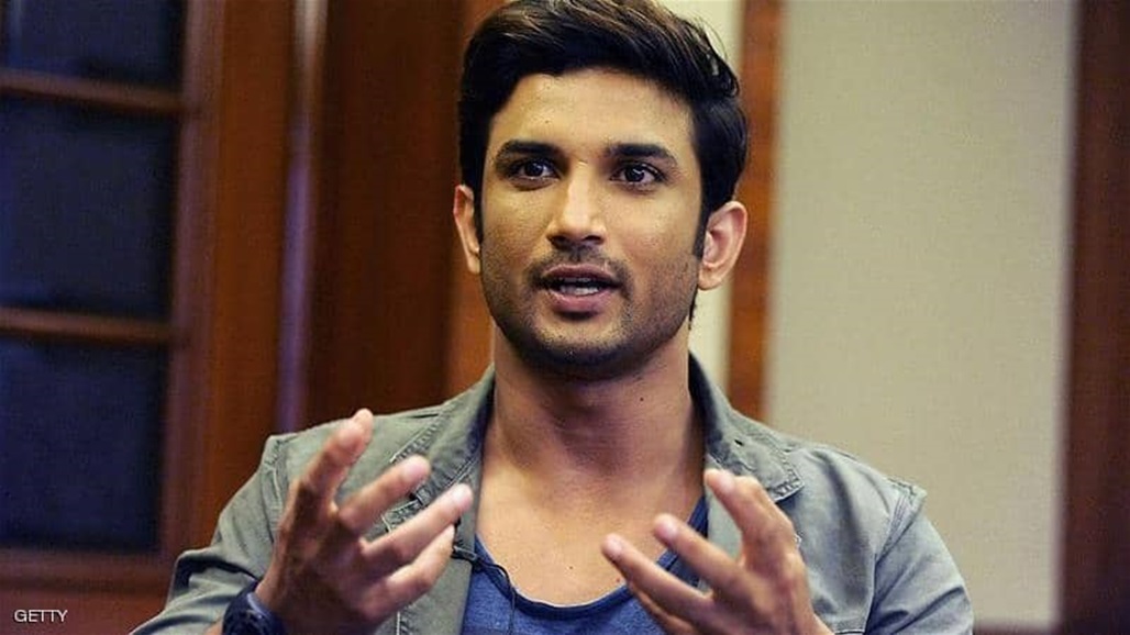 العثور على نجم سينمائي هندي شهير "مشنوقا" في منزله