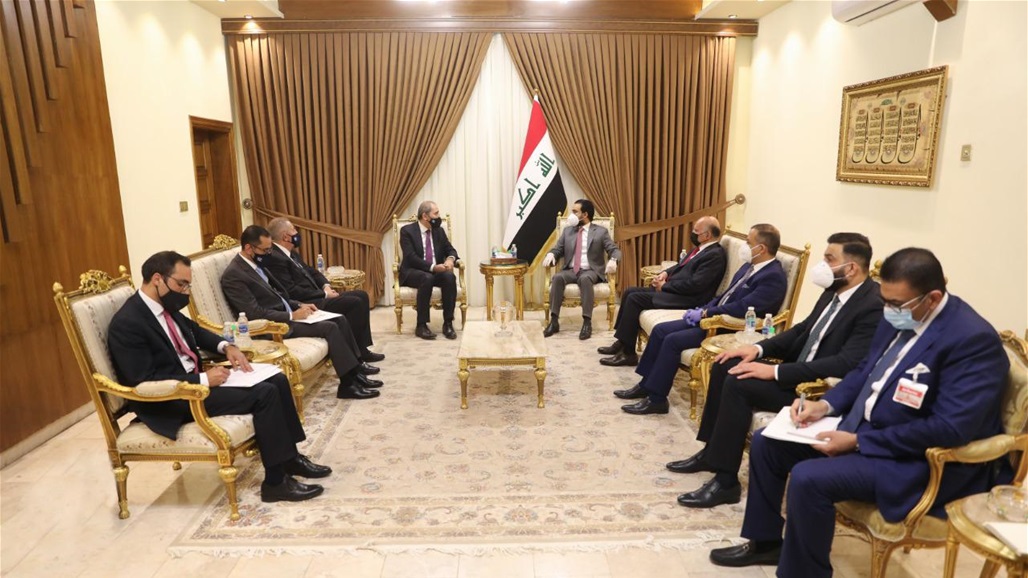 العراق والاردن يبحثان الربط الكهربائي