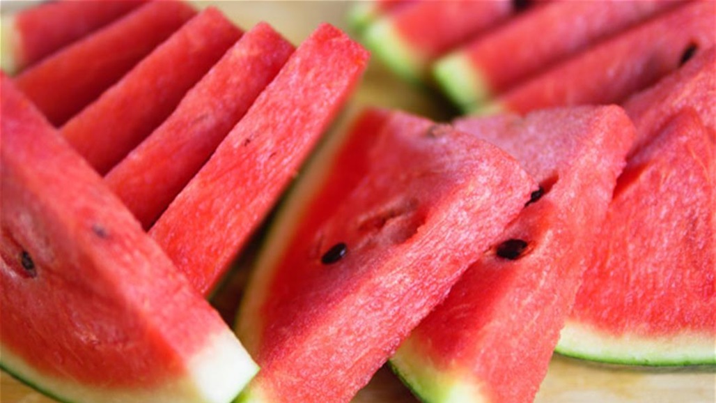 البطيخ.. متى يكون خطرا على صحتك