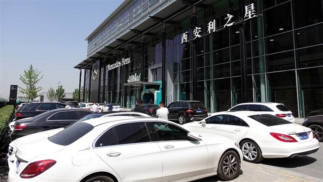 "مرسيدس- بنز" تستدعي نحو 700 ألف سيارة في الصين