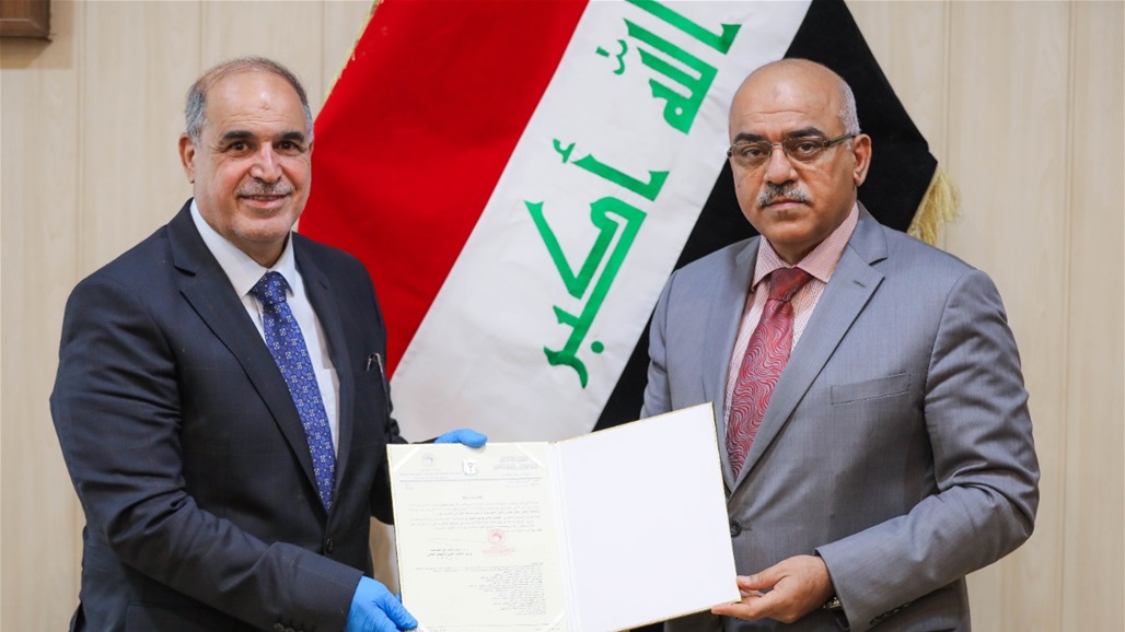 وزير التعليم يكلف رئيسا جديدا لجامعة بابل