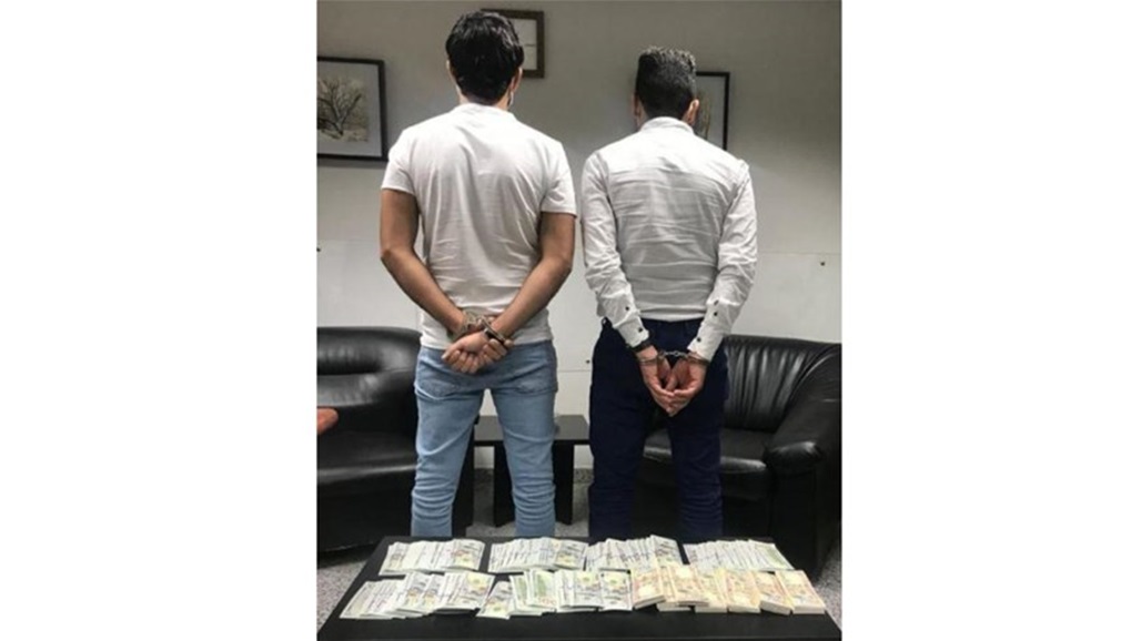 في لبنان.. اعتقال شخصين حاولا تهريب اموال مزيّفة إلى العراق 