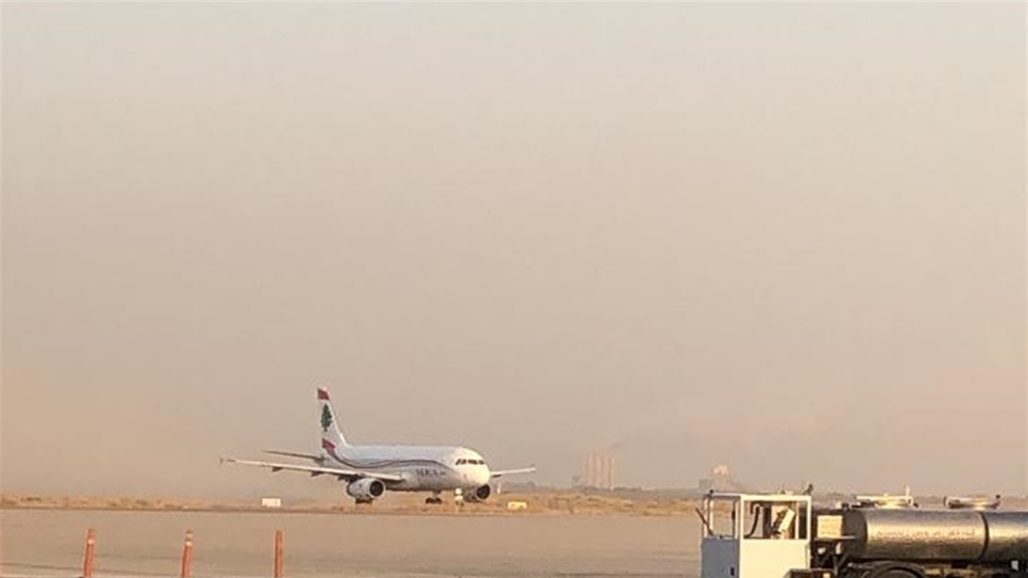 هبوط اول رحلتين في مطار النجف بعد انقطاع اربعة أشهر