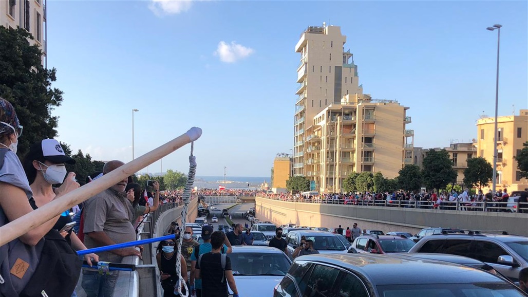 متظاهرون يقتحمون وزارة الخارجية اللبنانية