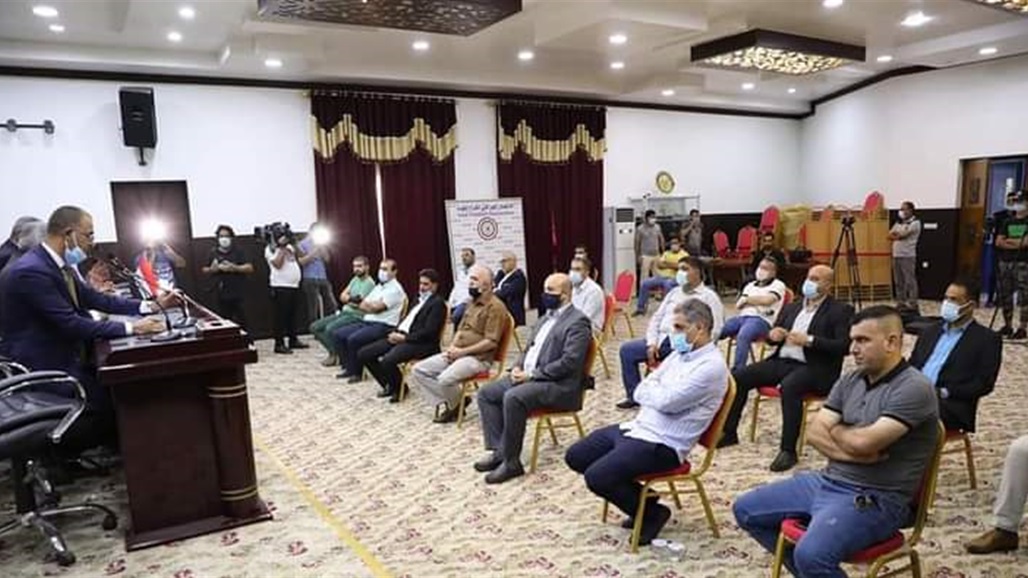 اندية الممتاز تطلب التأجيل والتطبيعية تستشير خلية الازمة