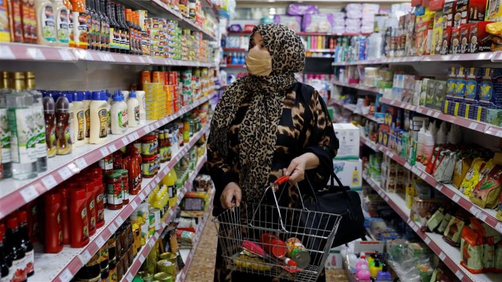 "أم عماد": أرملة عراقية تحول منزلها إلى مطبخ لإعانة نساء الموصل