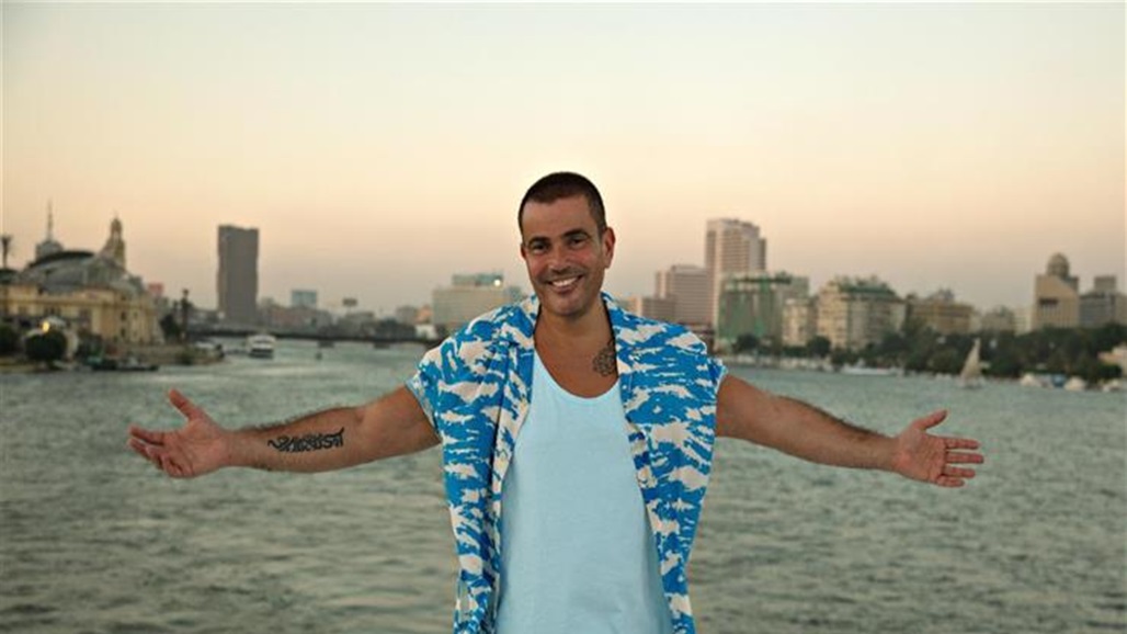 بعد غياب أكثر من ربع قرن.. عمرو دياب يعود للتمثيل بمسلسل من إنتاج "نتفليكس"