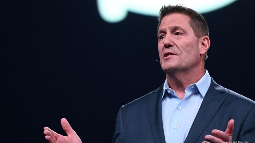 رئيس مجلس إدارة "تيك توك" يغادر بحزن 