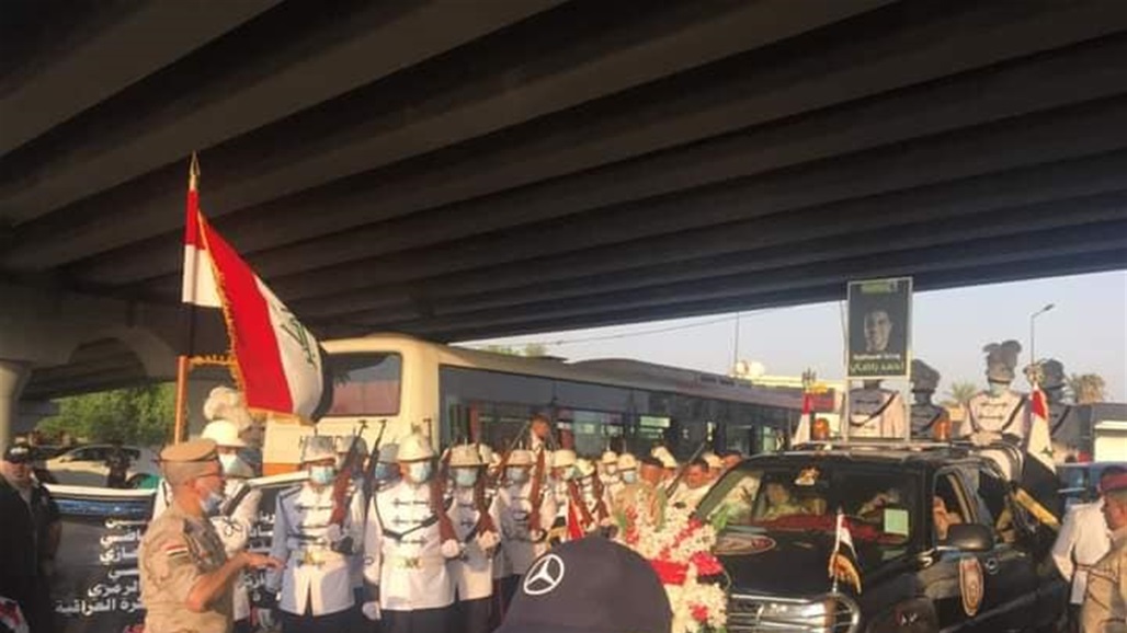 بالصور.. تشييع رمزي مهيب لأسطورة كرة القدم العراقية احمد راضي