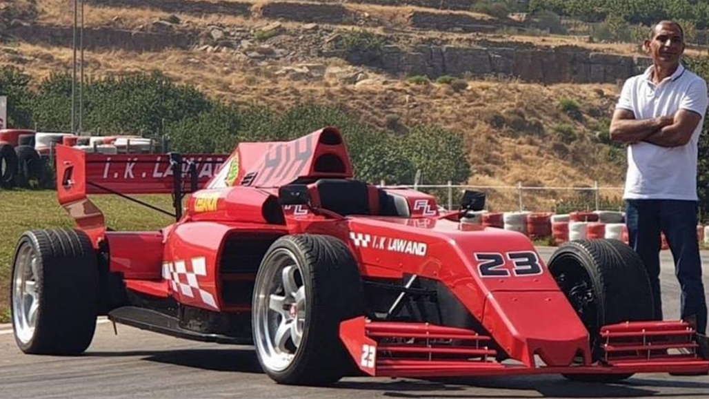 بالفيديو والصور: إنجاز عربي مميّز... صناعة سيارة "فورمولا 1"