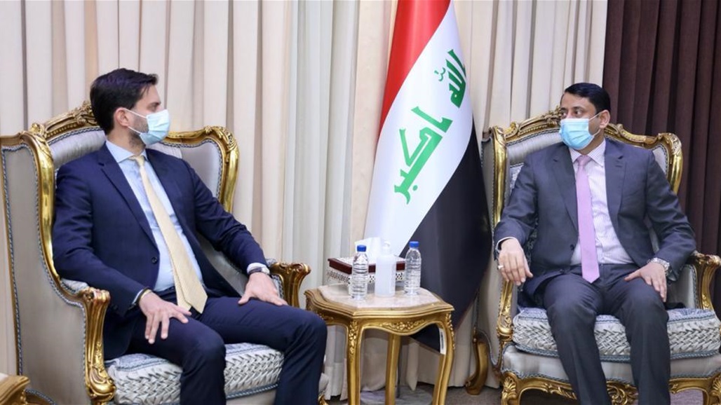 العراق وفرنسا يبحثان نتائج زيارة ماكرون إلى بغداد
