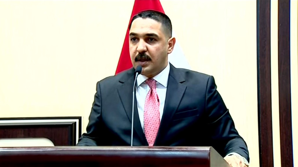 نائب: المالية تحاول التنصل عن المسؤولية وإحراج البرلمان بشأن تأخر صرف الرواتب