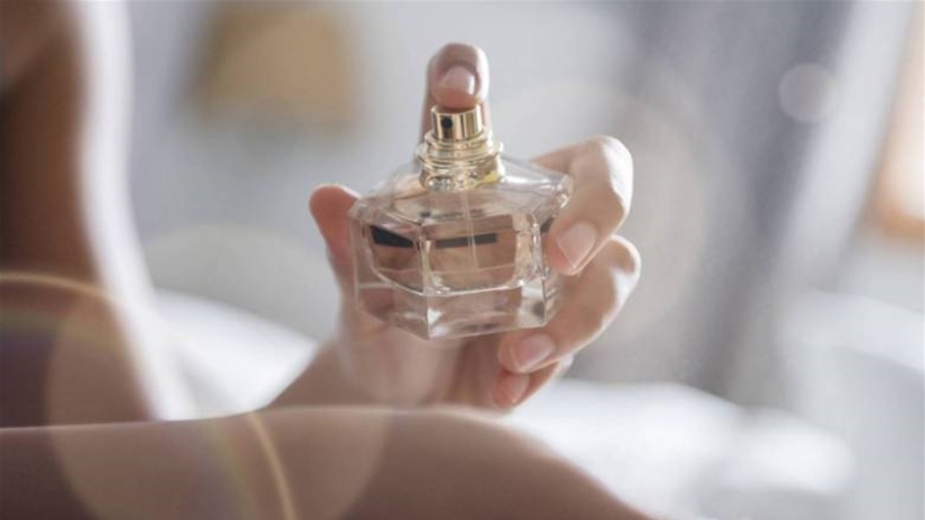 لتدوم رائحة عطرك اعتمدي هذه الحيلة