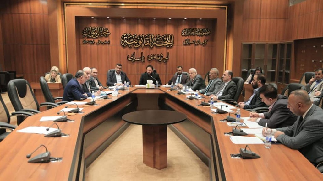 The parliament presidency holds a meeting with the parliamentary lawmakers and the deputies of Kirkuk and Nineveh to resolve the electoral districts