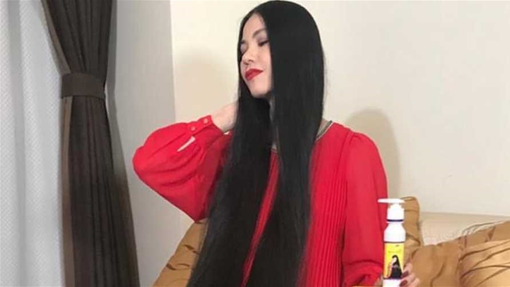 بالصور: يابانية لم تقص شعرها منذ 15 عامًا.. كم يبلغ طوله!
