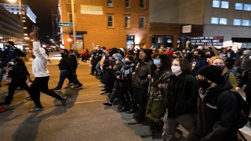 احتجاجات في أوهايو الأمريكية بعد قتل الشرطة رجل ذي بشرة سوداء