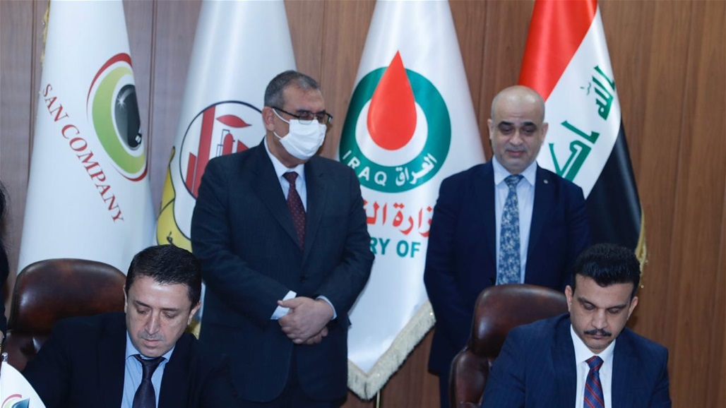 النفط توقع عقد استثماري لمشروع وحدة هدرجة وتحسين البنزين في محافظة النجف