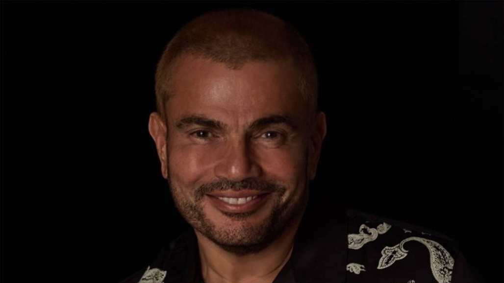 عمرو دياب يواصل إثارة الجدل بجديده "يا دلعو"!