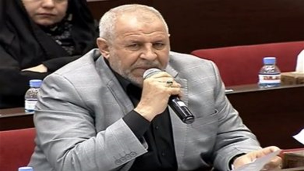 نائب يدعو وزير الاتصالات الى الاستقالة ويهدد باستجوابه 