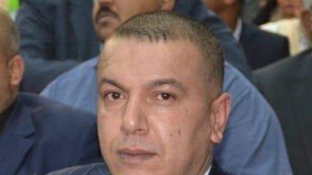 خبير اقتصادي يحذر من  خفض قيمة العملة: هناك مشكلة كبيرة